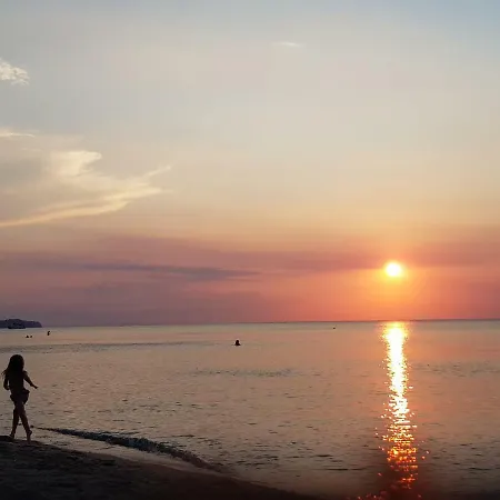 Apartment Beach Comfort Perea Peraia (Thessaloniki)